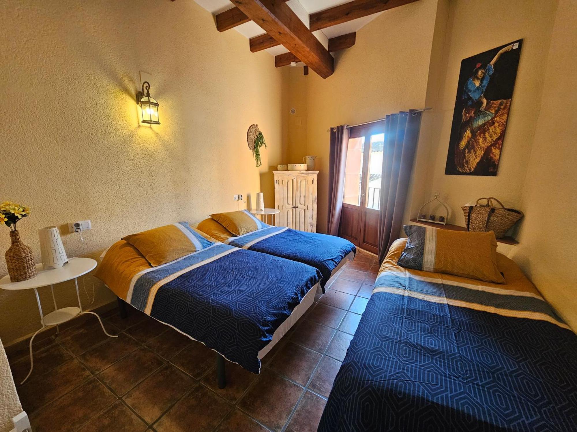 Meta Volante Guest House Sagra Ruang foto